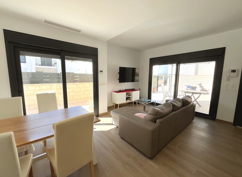 Wiederverkauf - Freistehend / Villa -
Ciudad Quesada - Rojales - Pueblo Bravo