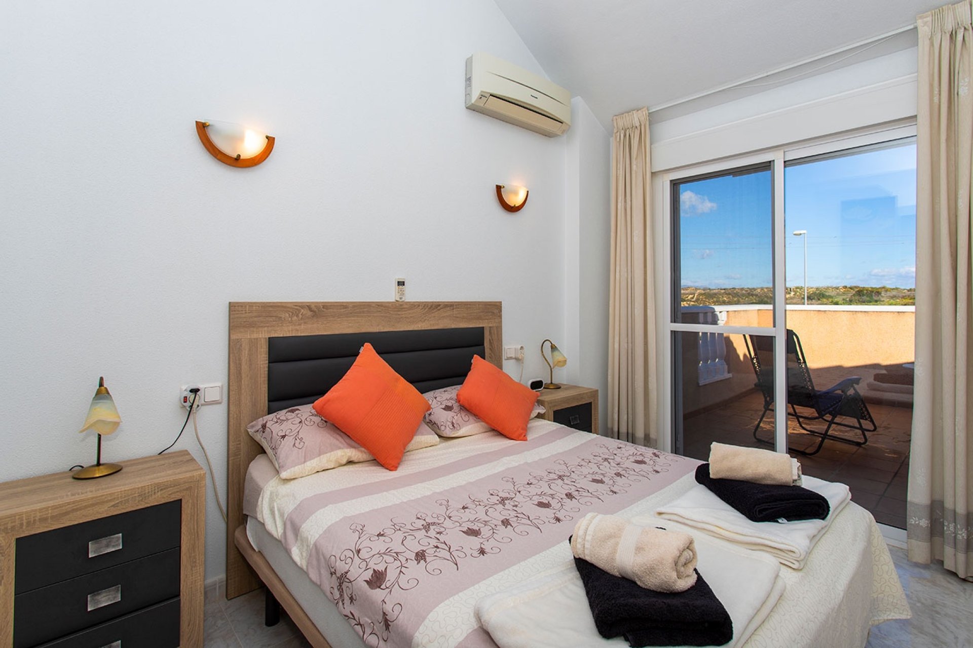 Wiederverkauf - Freistehend / Villa -
Ciudad Quesada - Rojales - Pueblo