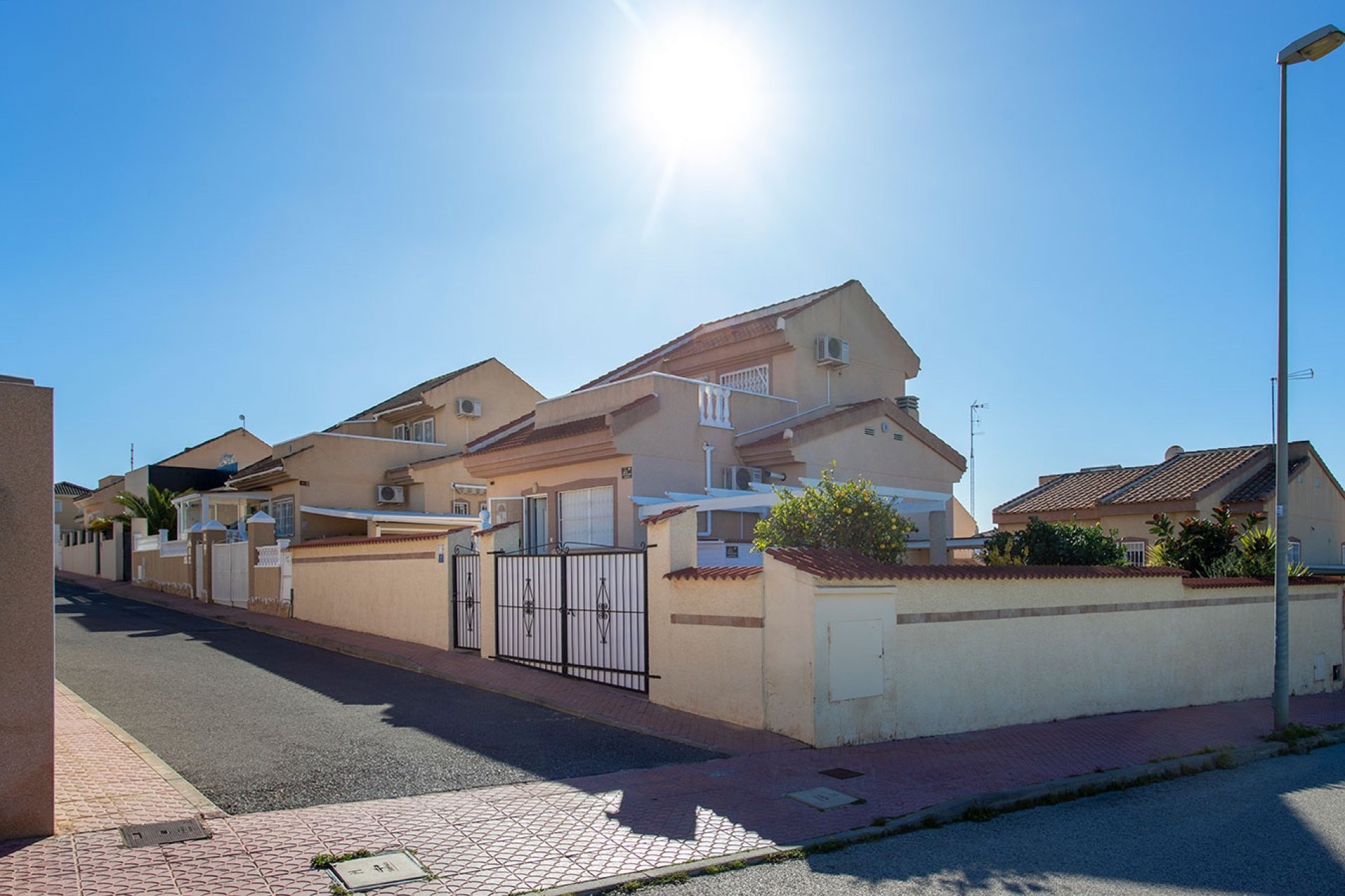 Wiederverkauf - Freistehend / Villa -
Ciudad Quesada - Rojales - Pueblo