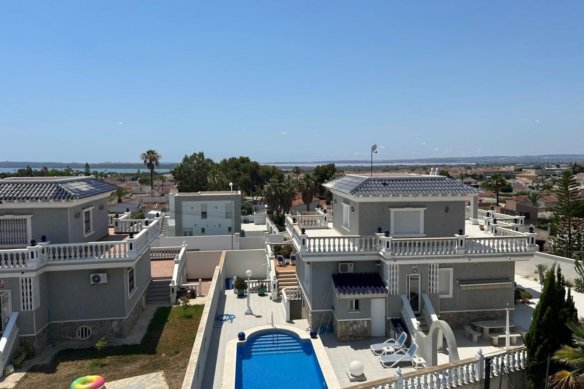 Wiederverkauf - Freistehend / Villa -
Ciudad Quesada - Rojales - Rojales