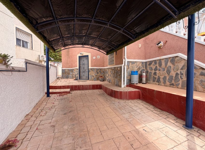 Wiederverkauf - Freistehend / Villa -
Ciudad Quesada - Rojales - Rojales