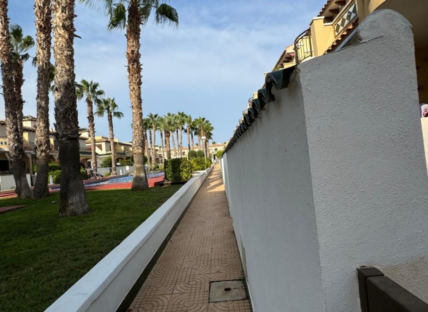 Wiederverkauf - Freistehend / Villa -
Ciudad Quesada - Rojales - Rojales