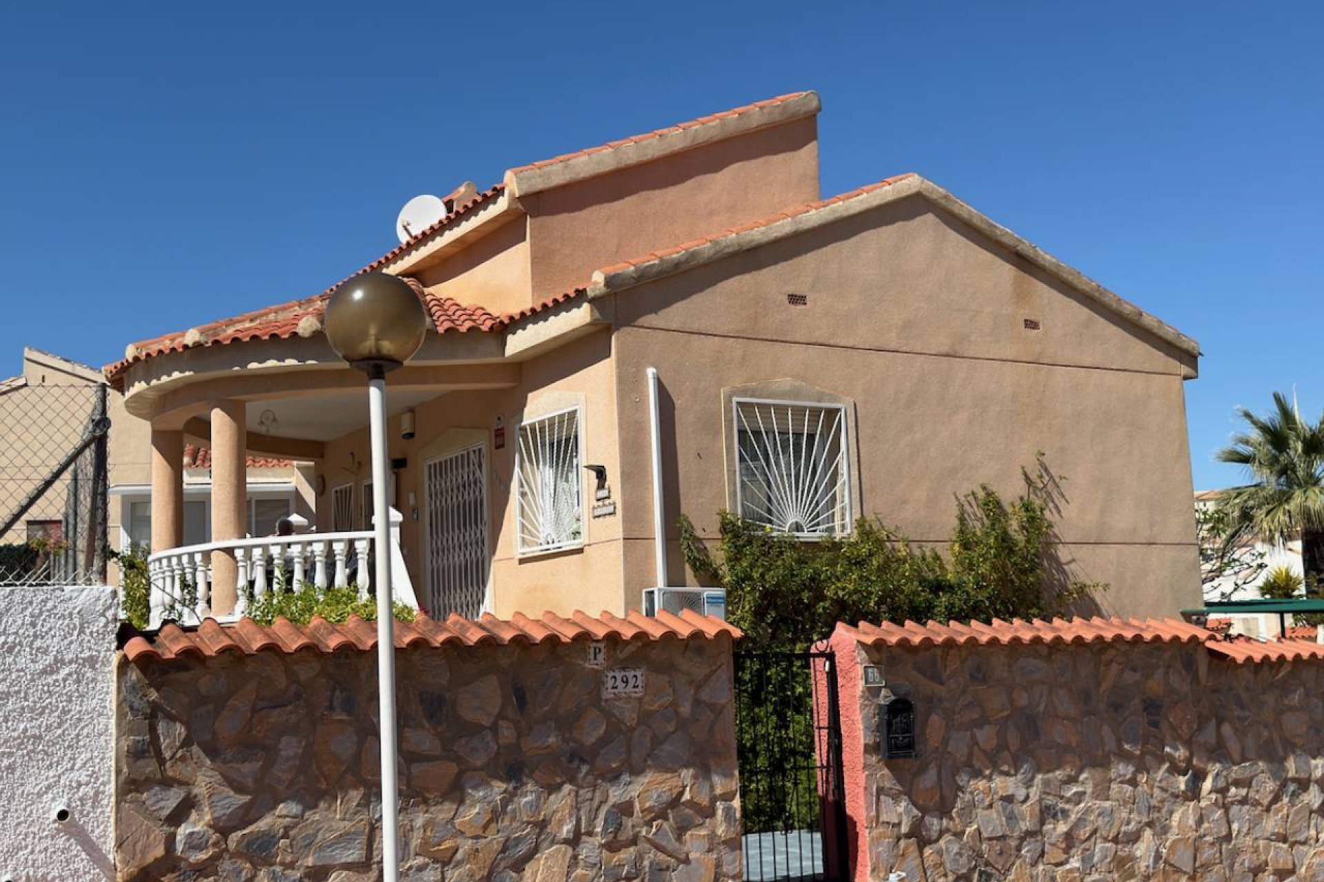 Wiederverkauf - Freistehend / Villa -
Ciudad Quesada - Rojales - Rojales