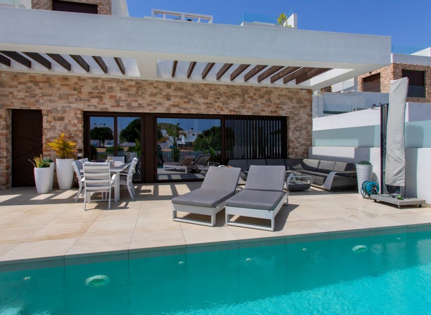 Wiederverkauf - Freistehend / Villa -
Ciudad Quesada - Rojales - Rojales