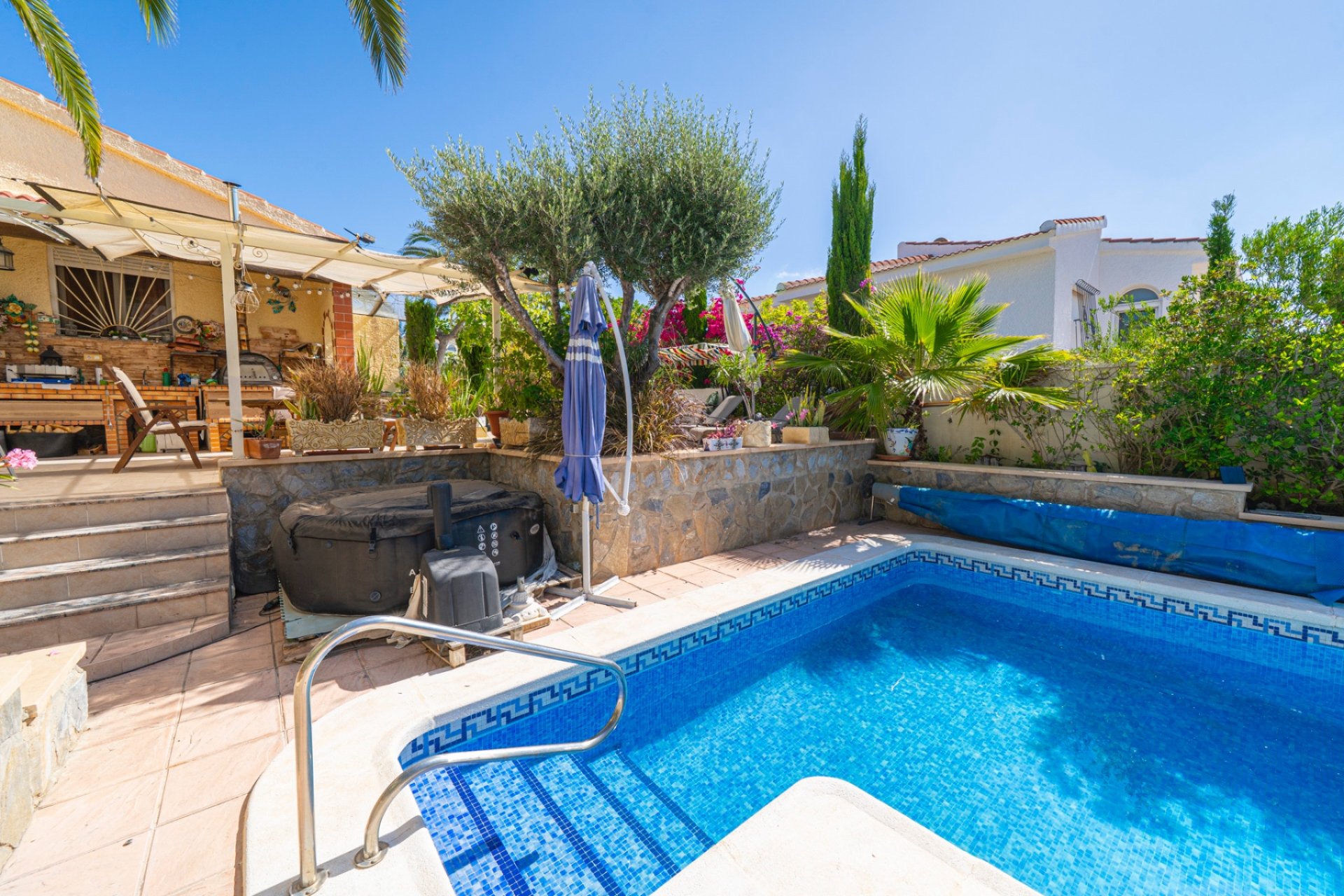 Wiederverkauf - Freistehend / Villa -
Ciudad Quesada - Rojales - Rojales