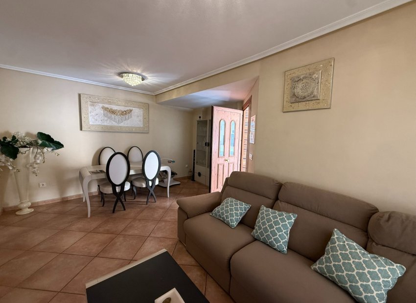 Wiederverkauf - Freistehend / Villa -
Ciudad Quesada - Rojales - Rojales