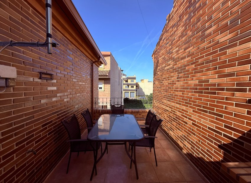 Wiederverkauf - Freistehend / Villa -
Ciudad Quesada - Rojales - Rojales