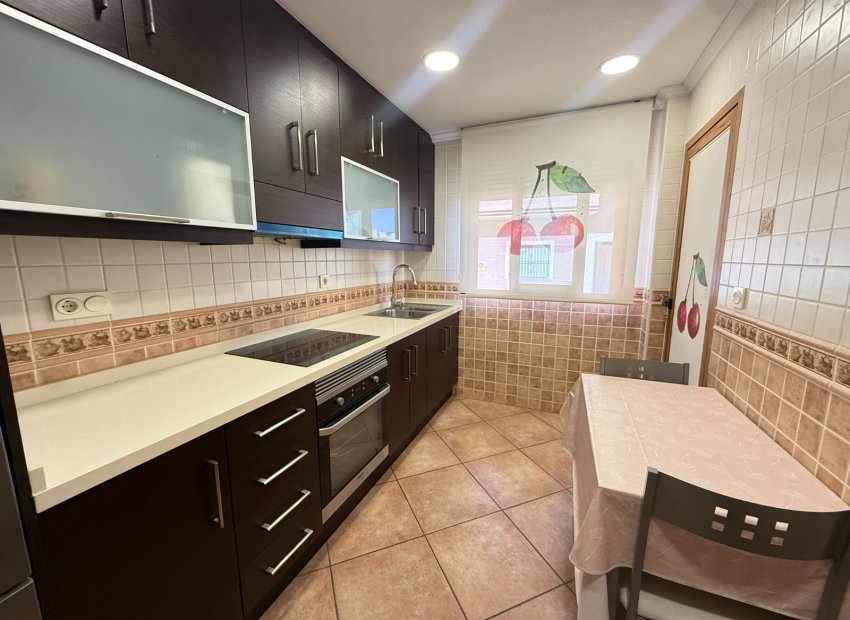 Wiederverkauf - Freistehend / Villa -
Ciudad Quesada - Rojales - Rojales