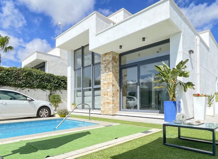 Wiederverkauf - Freistehend / Villa -
Ciudad Quesada - Rojales - Rojales