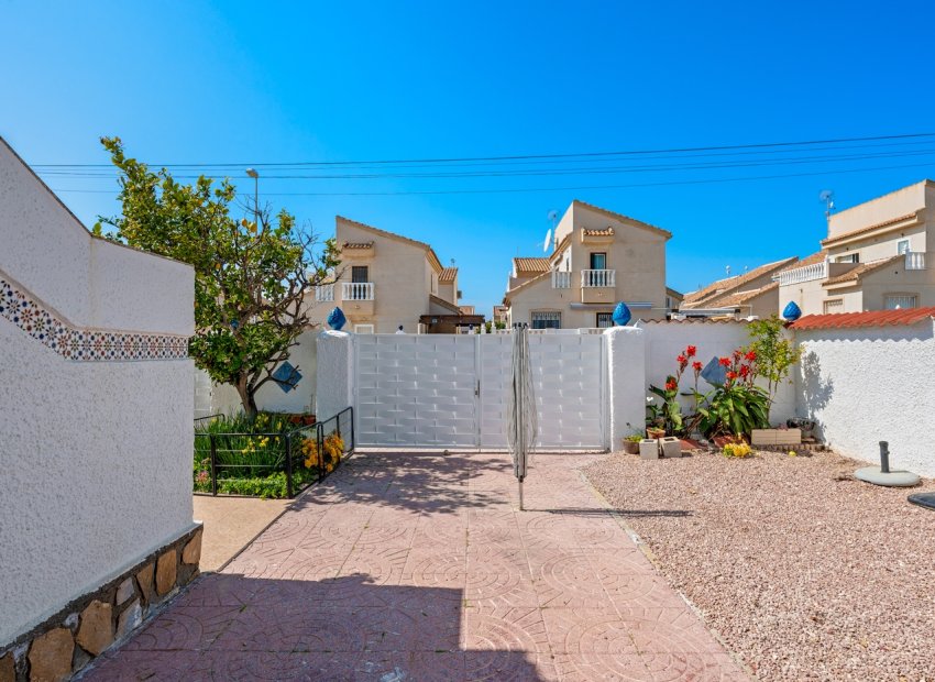Wiederverkauf - Freistehend / Villa -
Ciudad Quesada - Rojales - Rojales