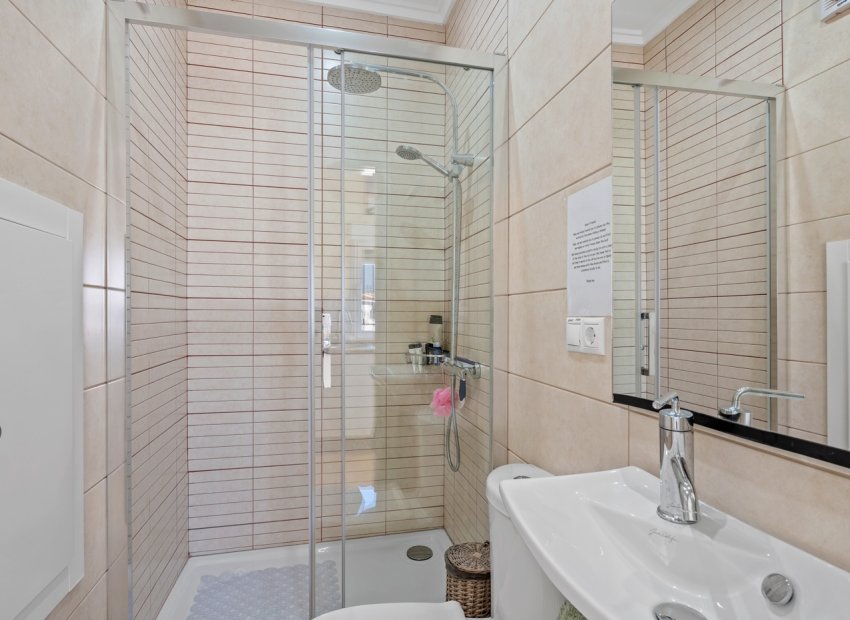 Wiederverkauf - Freistehend / Villa -
Ciudad Quesada - Rojales - Rojales