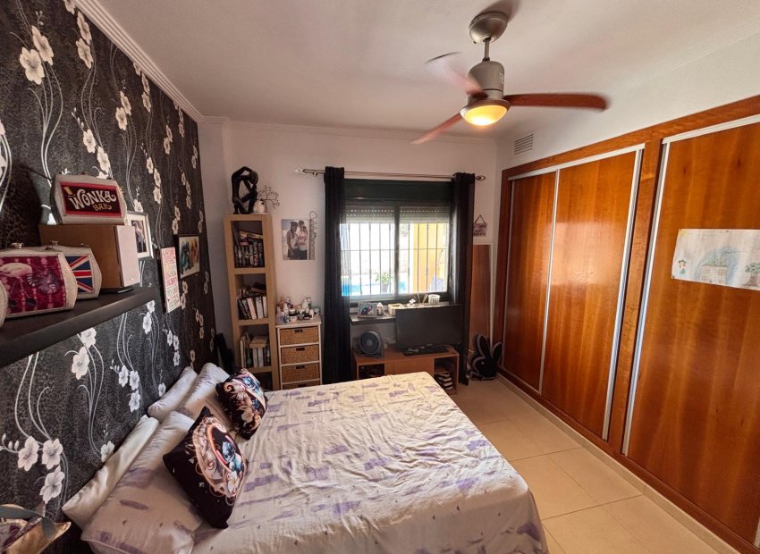 Wiederverkauf - Freistehend / Villa -
Ciudad Quesada - Rojales - Urbanización Ciudad Quesada