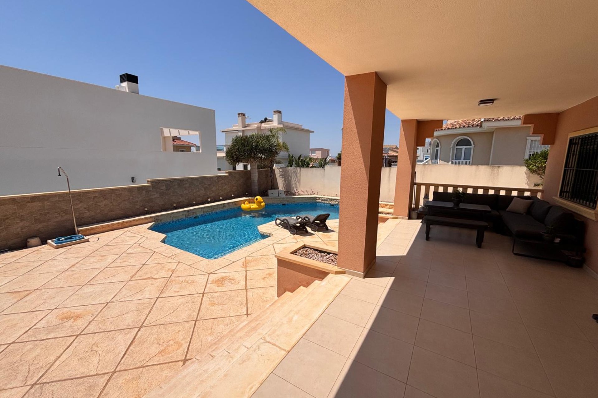 Wiederverkauf - Freistehend / Villa -
Ciudad Quesada - Rojales - Urbanización Ciudad Quesada