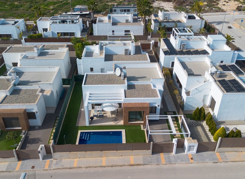 Wiederverkauf - Freistehend / Villa -
Orihuela Costa - Vistabella Golf