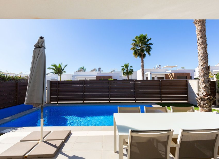 Wiederverkauf - Freistehend / Villa -
Orihuela - Entre Naranjos Vistabella Golf