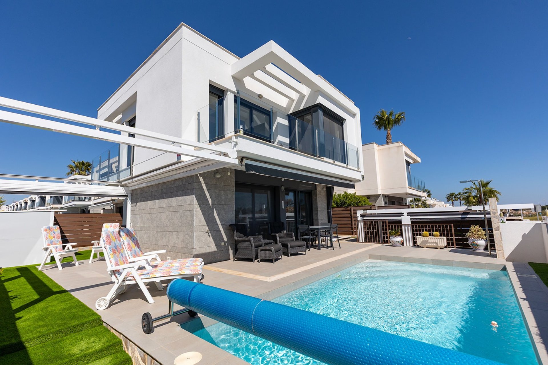 Wiederverkauf - Freistehend / Villa -
Orihuela - Vistabella Golf