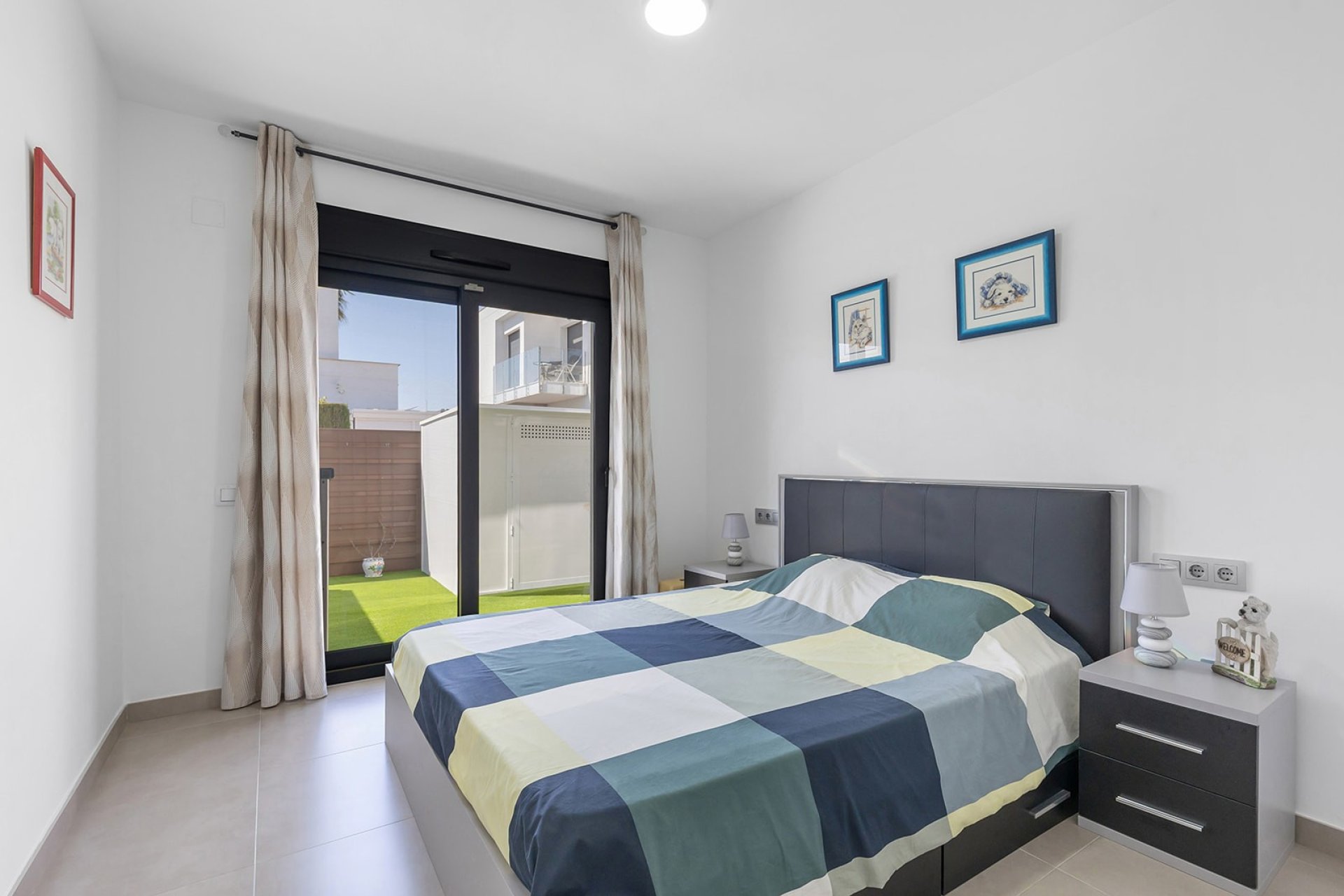 Wiederverkauf - Freistehend / Villa -
Orihuela - Vistabella Golf