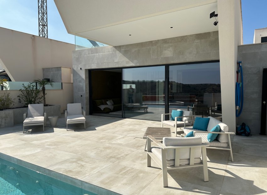 Wiederverkauf - Freistehend / Villa -
Rojales - Ciudad Quesada