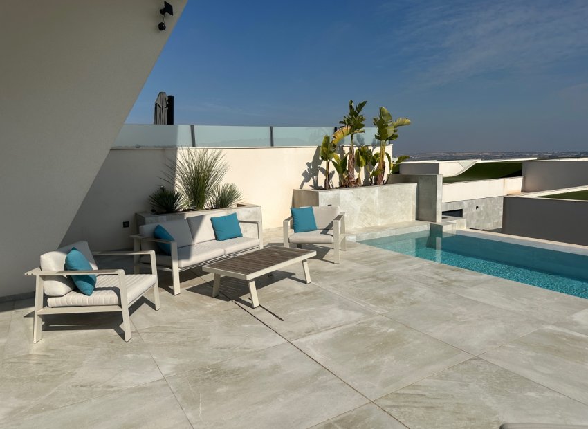 Wiederverkauf - Freistehend / Villa -
Rojales - Ciudad Quesada