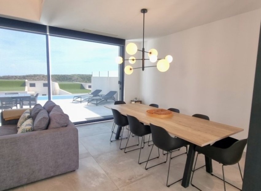 Wiederverkauf - Freistehend / Villa -
Rojales - Ciudad Quesada