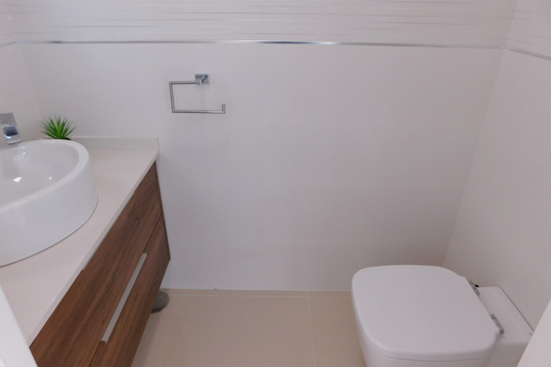 Wiederverkauf - Freistehend / Villa -
San Miguel de Salinas