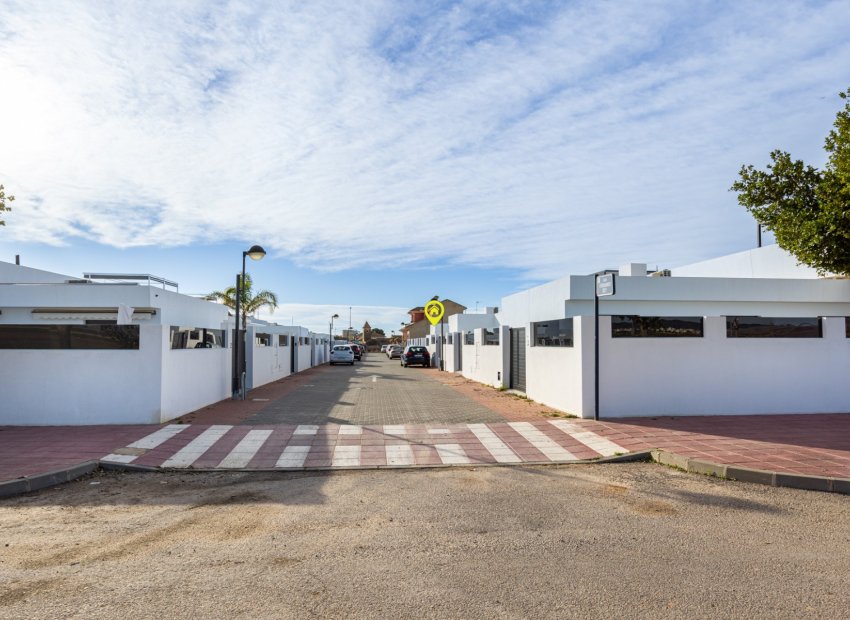 Wiederverkauf - Freistehend / Villa -
Torre Pacheco - Roldán