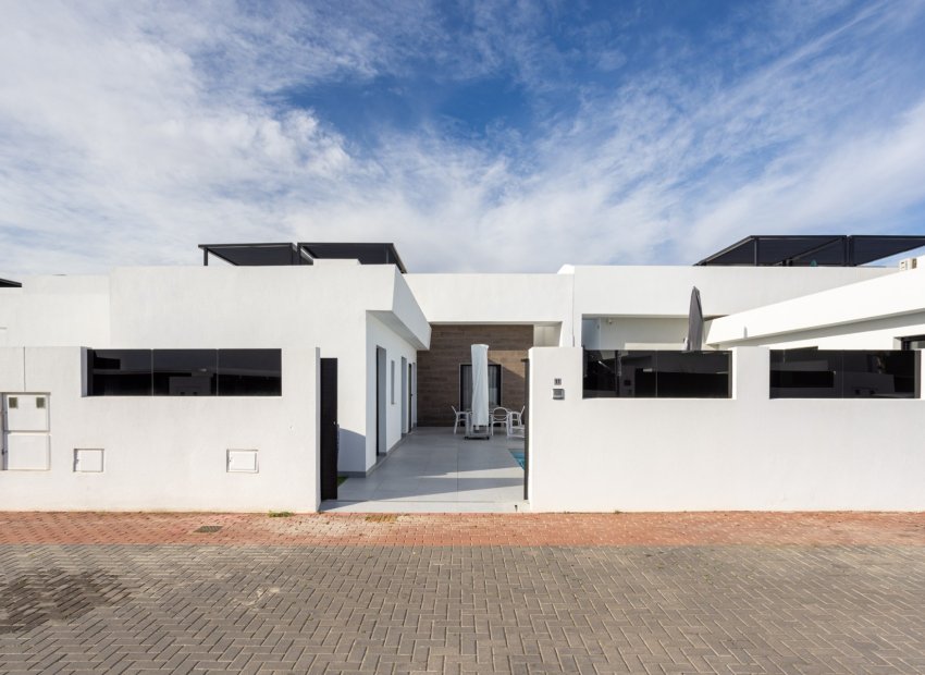 Wiederverkauf - Freistehend / Villa -
Torre Pacheco - Roldán