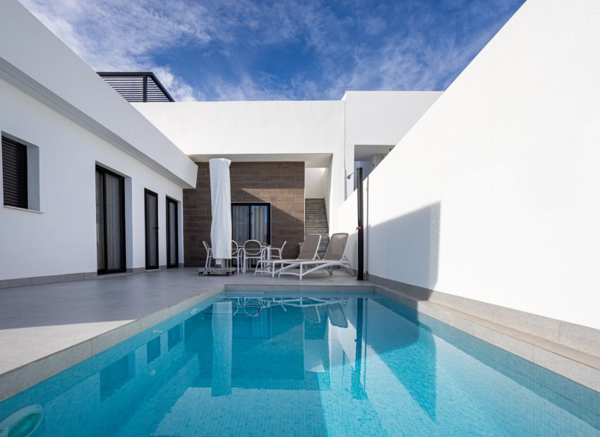 Wiederverkauf - Freistehend / Villa -
Torre Pacheco - Roldán