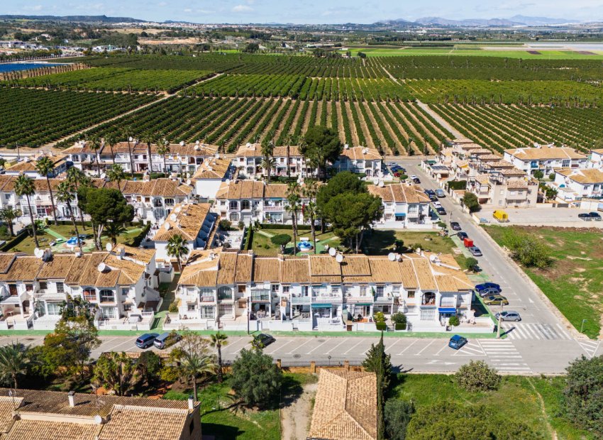 Wiederverkauf - Stadthaus -
Torrevieja - Lago Jardin
