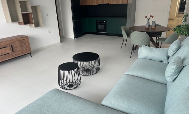 Reventa - Apartamento -
San Miguel de Salinas