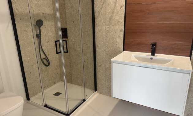 Reventa - Apartamento -
San Miguel de Salinas