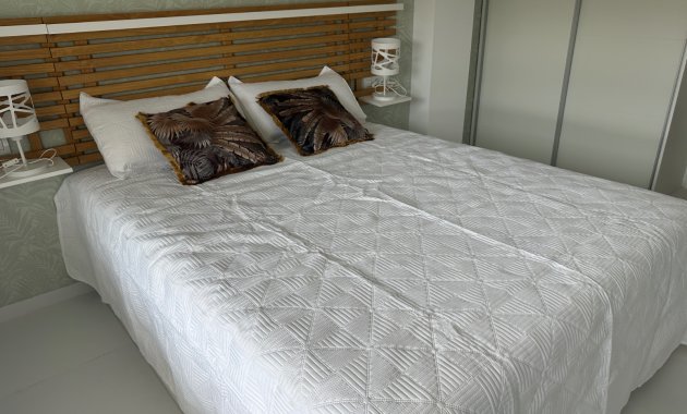 Wiederverkauf - Apartment -
San Miguel de Salinas