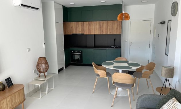 Revente - Appartement au rez-de-chaussée -
San Miguel de Salinas