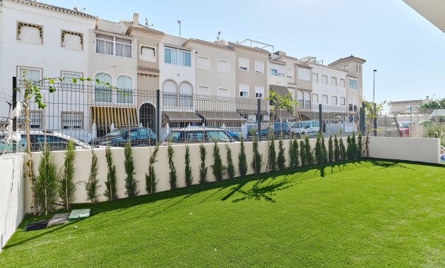 Neue Gebäude - Bungalow - Erdgeschosswohnung -
Torrevieja