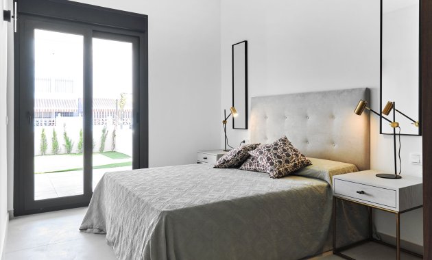 New Build - High-bungalow -
Torrevieja