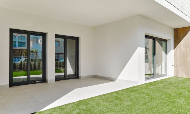 Nieuwbouw Woningen - Bungalow op verdieping -
Torrevieja
