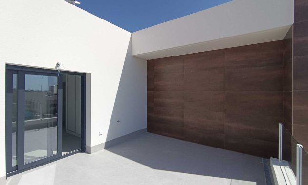 New Build - Detached House / Villa -
Daya Nueva