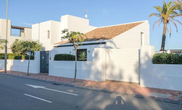 Obra nueva - Independiente / Villa -
Sucina - Peraleja Golf