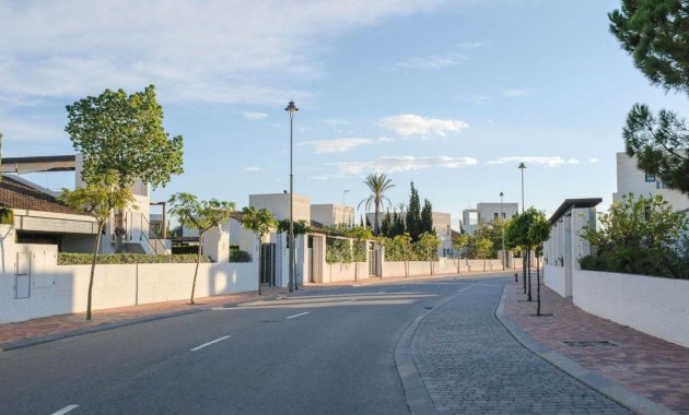 Obra nueva - Independiente / Villa -
Sucina - Peraleja Golf