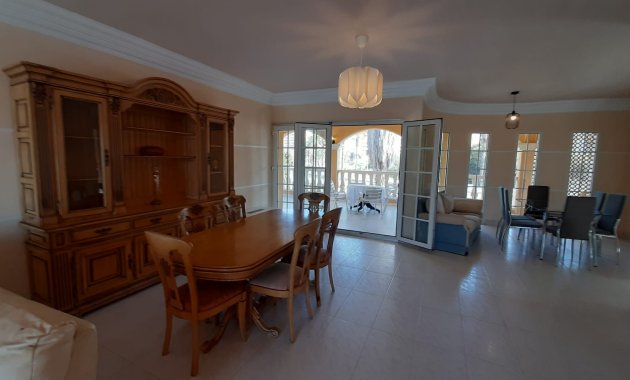 Neue Gebäude - Stadthaus -
San Javier