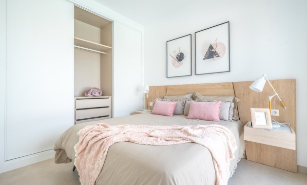 Obra nueva - Independiente / Villa -
Torre Pacheco - Roldán