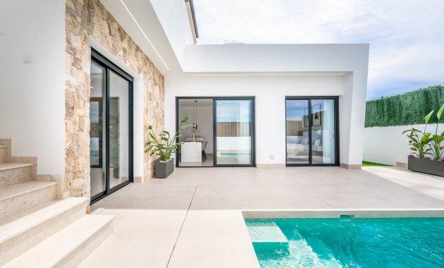 Obra nueva - Independiente / Villa -
Torre Pacheco - Roldán