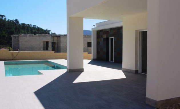 Obra nueva - Villa -
La Romana - Villas de la Romana