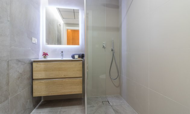 New Build - High-bungalow -
Torrevieja