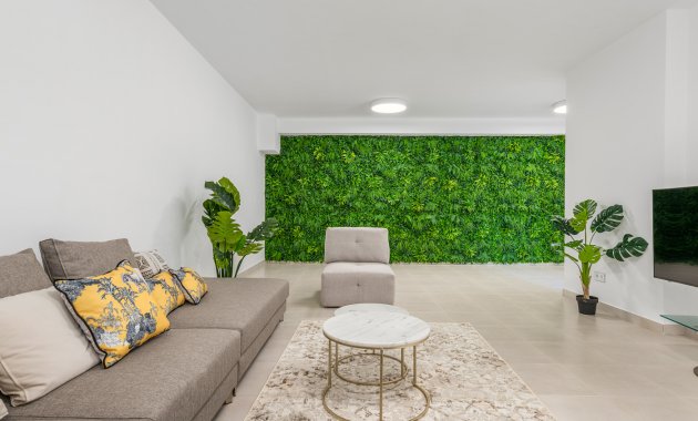 Obra nueva - Independiente / Villa -
Playa Paraiso