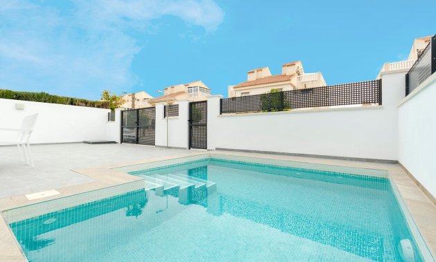 Obra nueva - Villa -
Torrevieja - Torretas