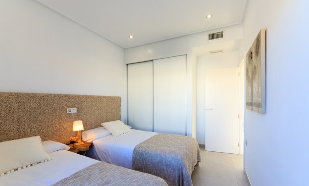 Obra nueva - Casa adosada -
Pilar de la Horadada