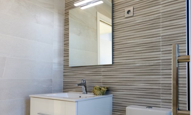 Obra nueva - Casa adosada -
Pilar de la Horadada