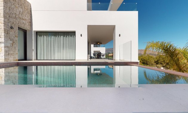 Neue Gebäude - Freistehend / Villa -
Polop