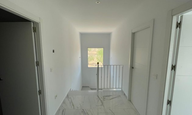 Obra nueva - Villa -
Pinoso - Camino Del Prado